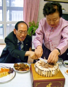 2010101700942_1